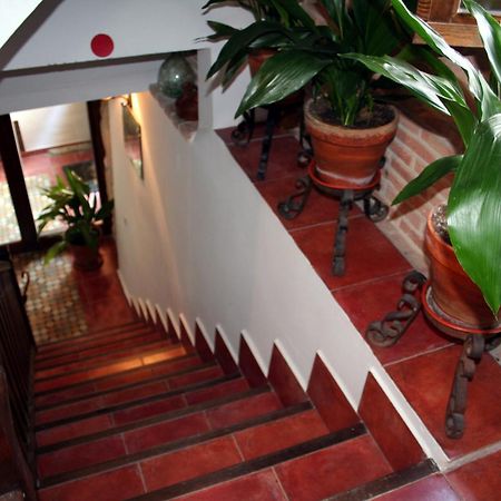 Apartamentos Rurales Victor Chamorro Del Arco Hervas Exterior photo